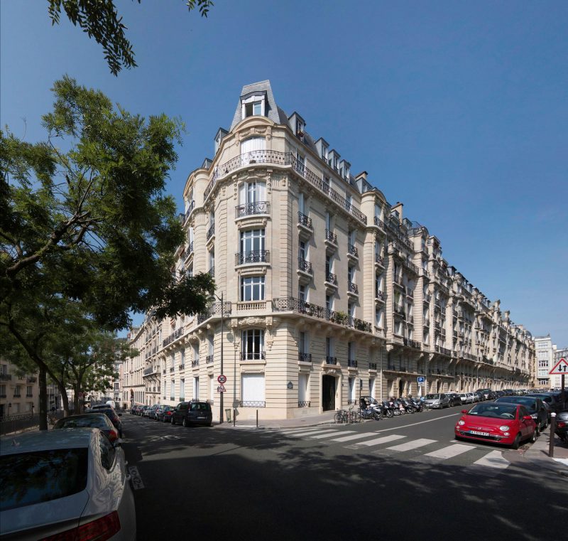 IMMEUBLE EN COPROPRIÉTÉ